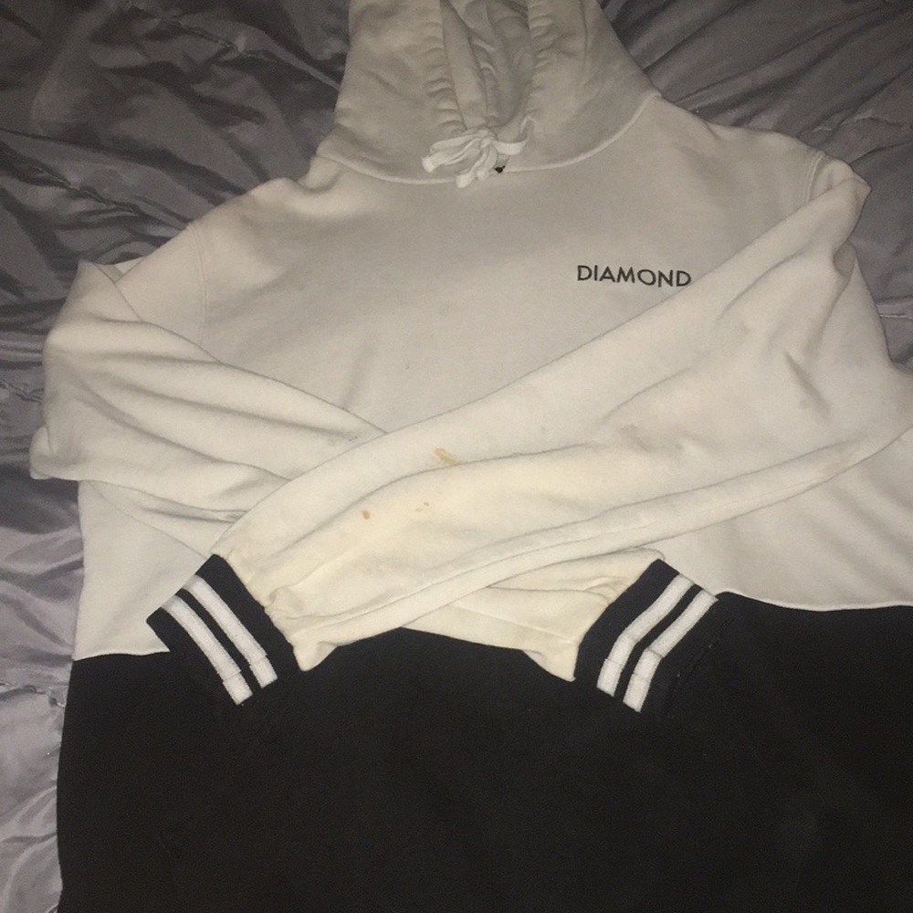 6/10 diamond hoodie